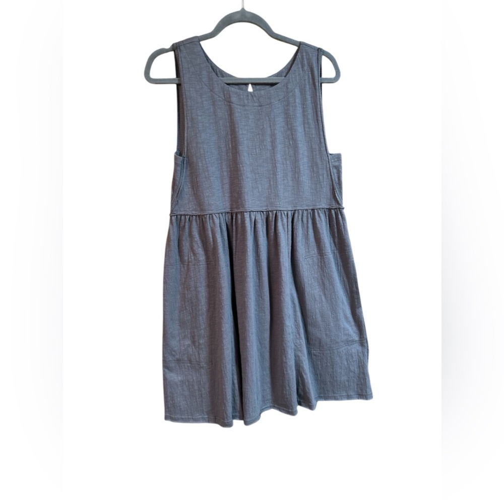 ⭐️⭐️3/$30⭐️⭐️Wishlist Sleeveless Dress size S/M